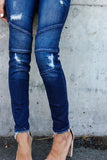 Calça Jeans Slim com Detalhes