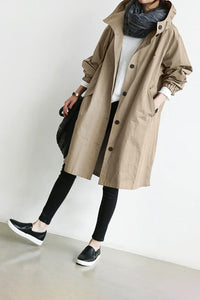 Jaqueta Corta Vento Resistente à Água Oversized com Capuz